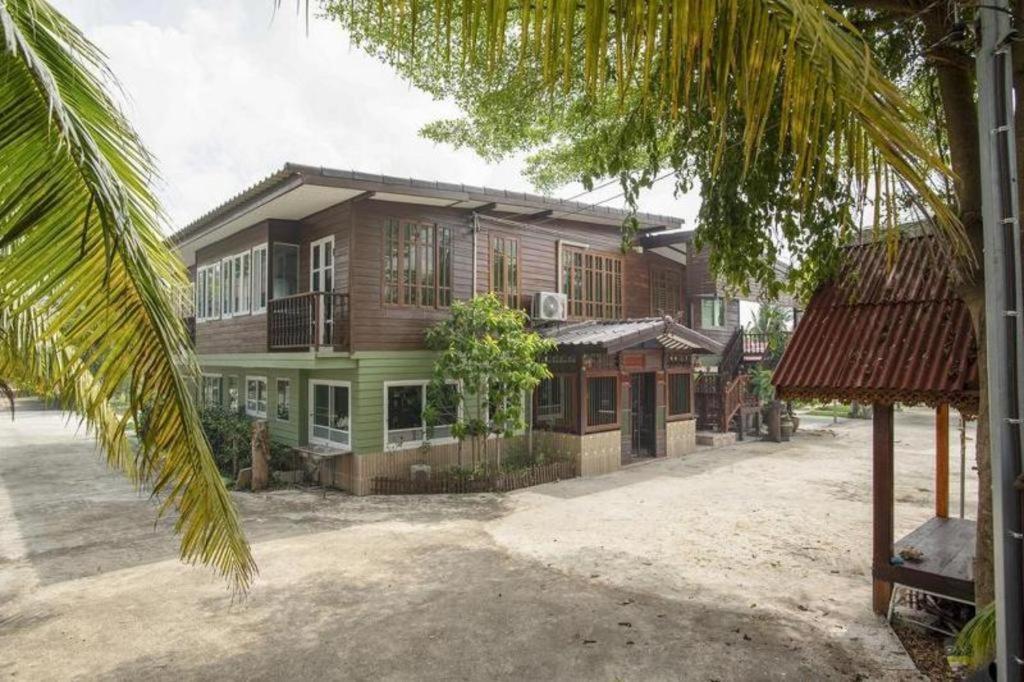 Raknatee Resort Nakhon Pathom Exterior foto